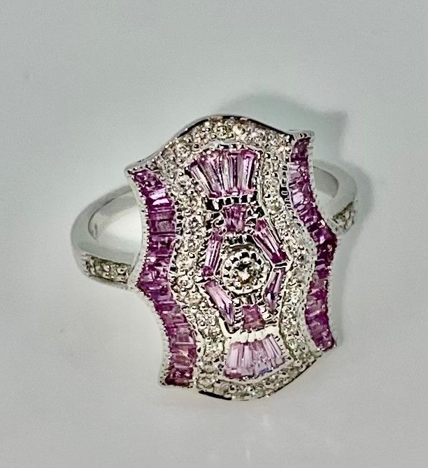 Deco style ring
