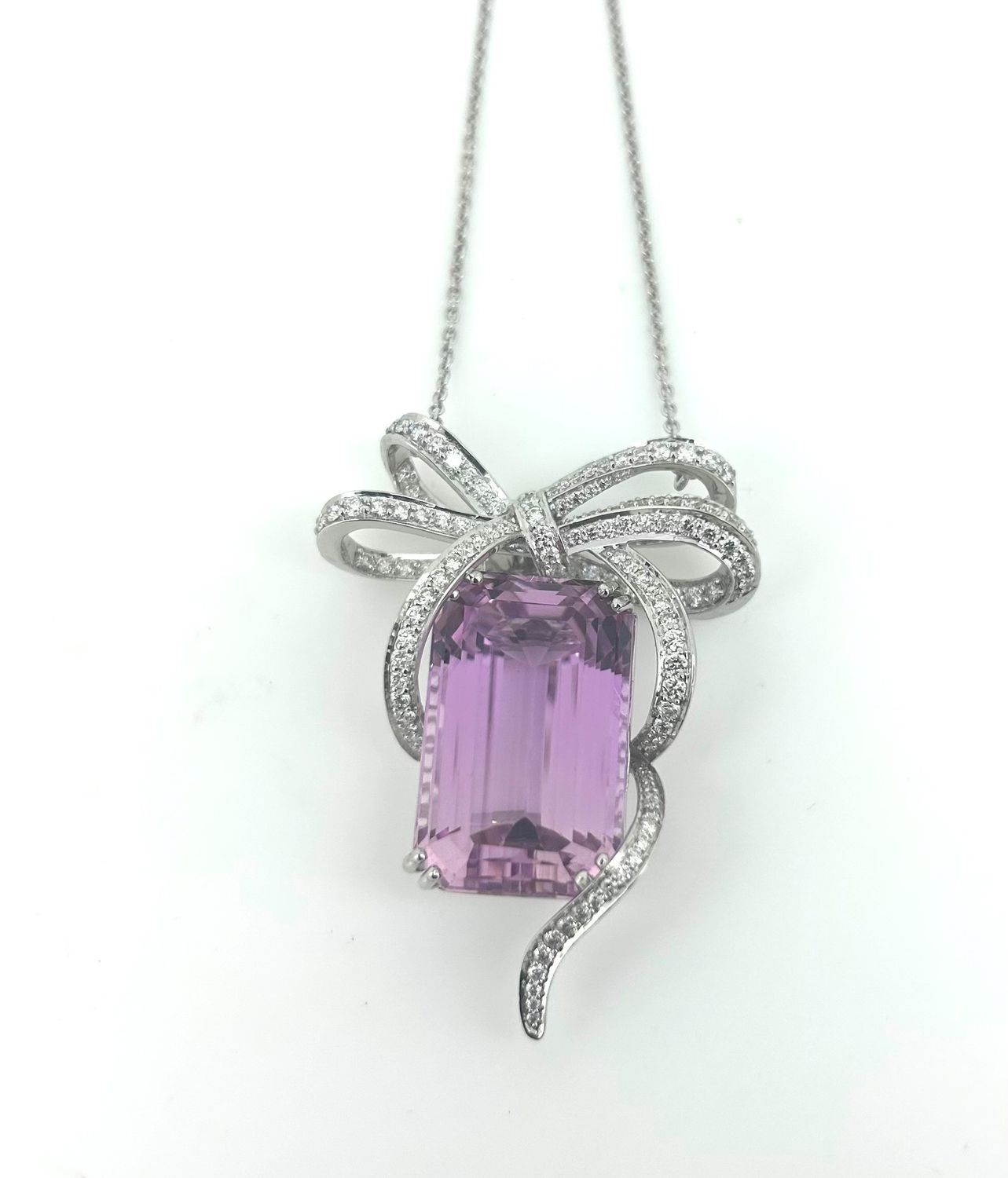 Kunzite and Diamond pendant