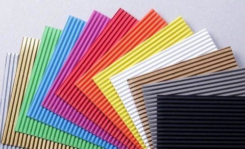 CARTON CORRUGADO UNICOLOR 70X50CM 1UND