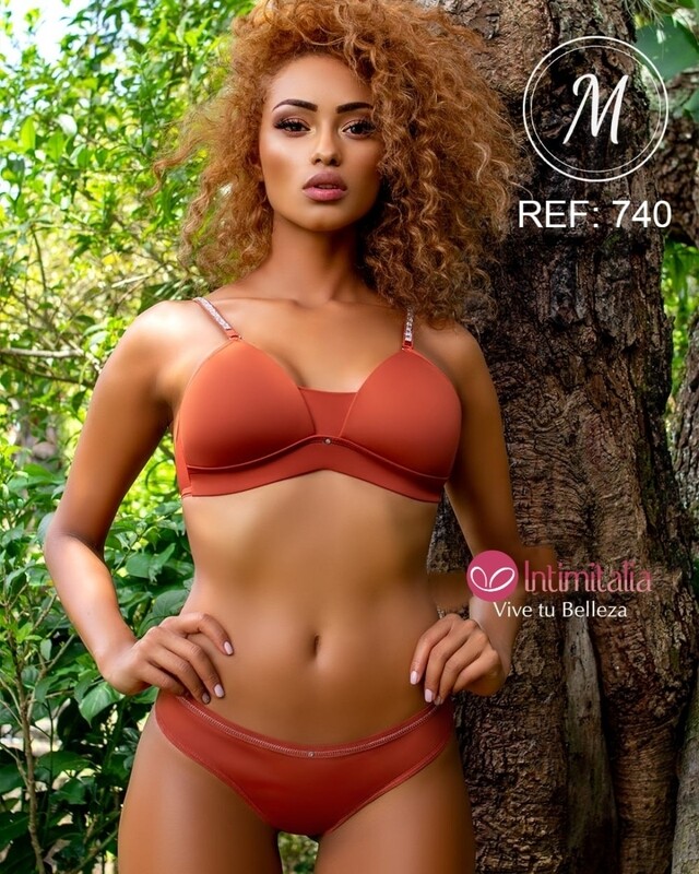 Juego Bralette e hilo