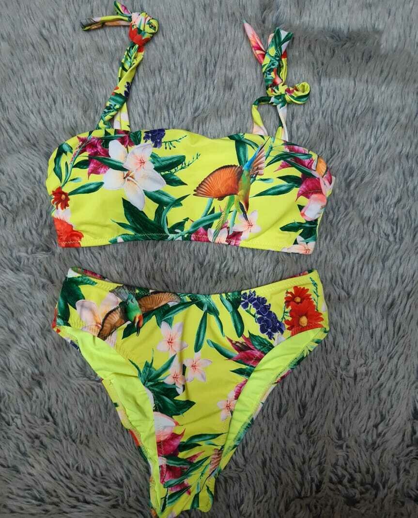 Traje de baño crop top estampado