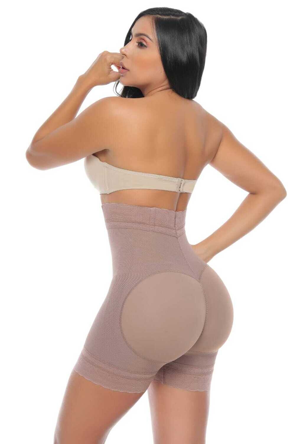 Short faja levanta cola talle alto