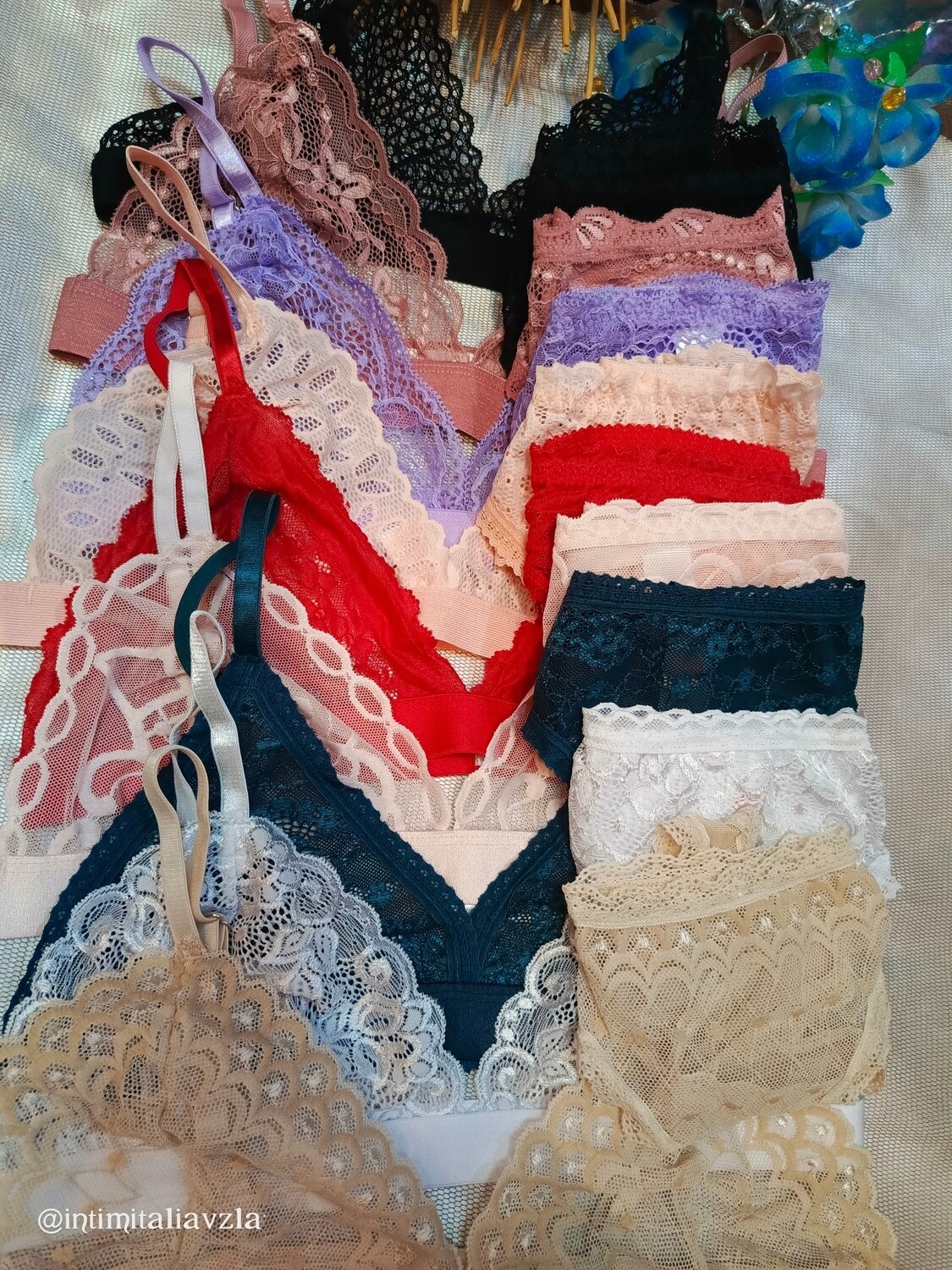 Juego Bralette y semihilo