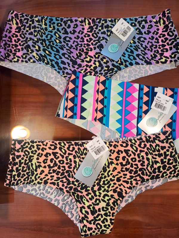 Cacheteros estampados sin costura