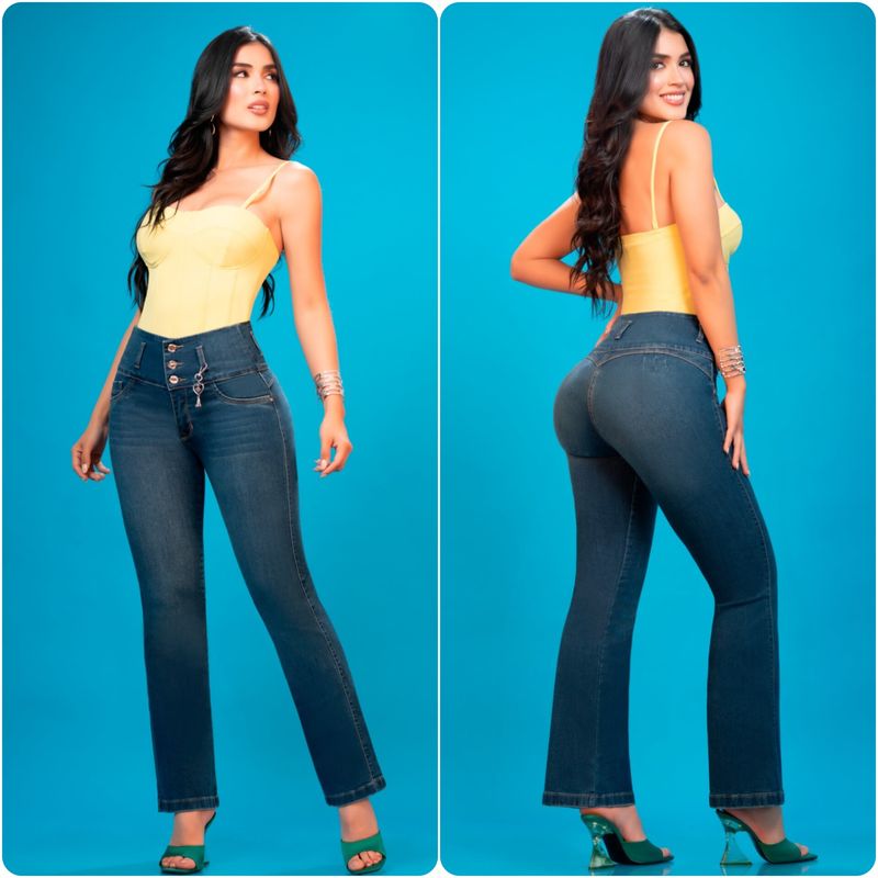 Jeans levanta cola bota ancha