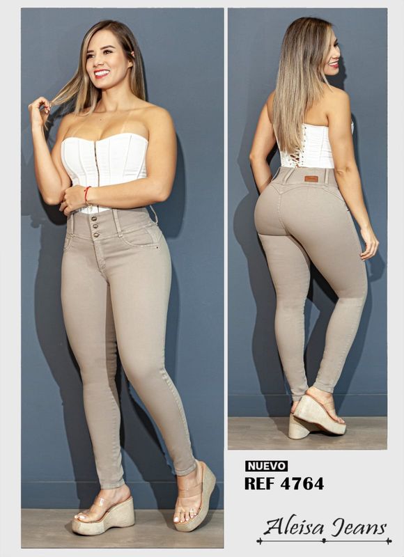 Jeans levanta cola Jeans levanta cola