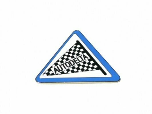 AUTO DELTA BADGE