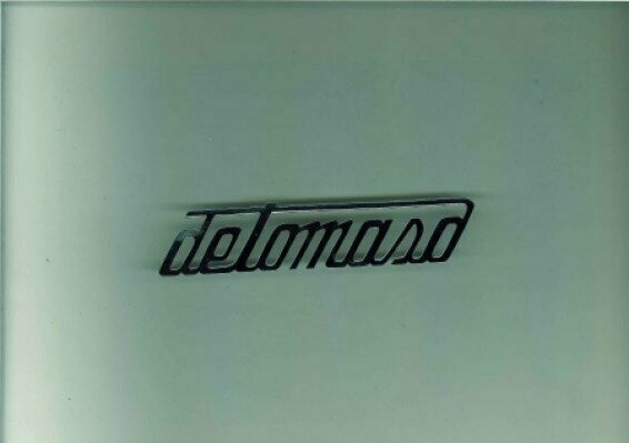 De tomaso Badge