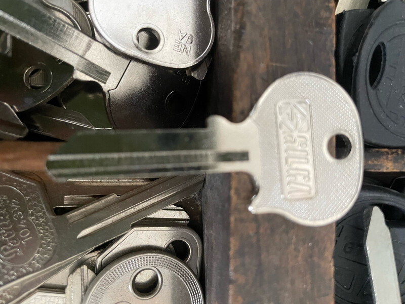 Key alfa ferrari