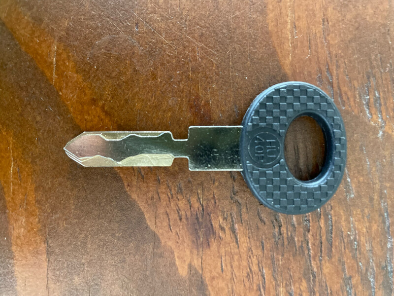 Mercedes Key Cut