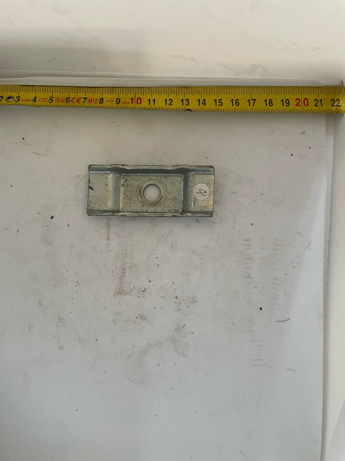 Klem voor krik reserve wiel