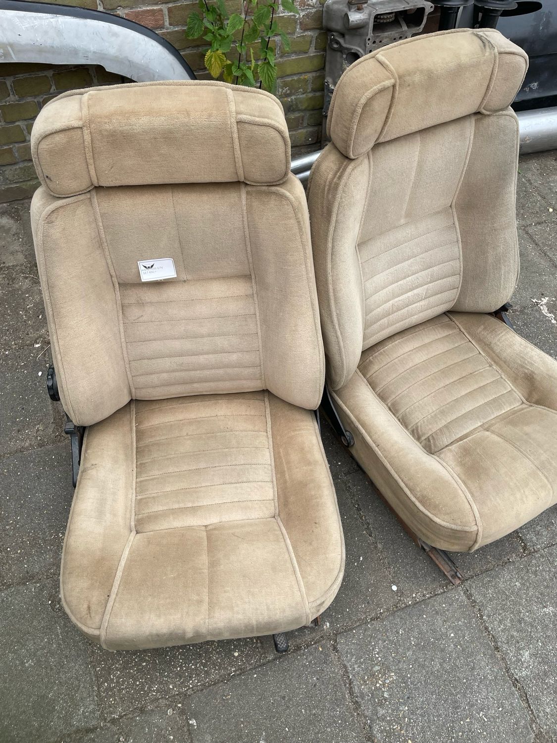 Alfetta GTV stoelen set compleet