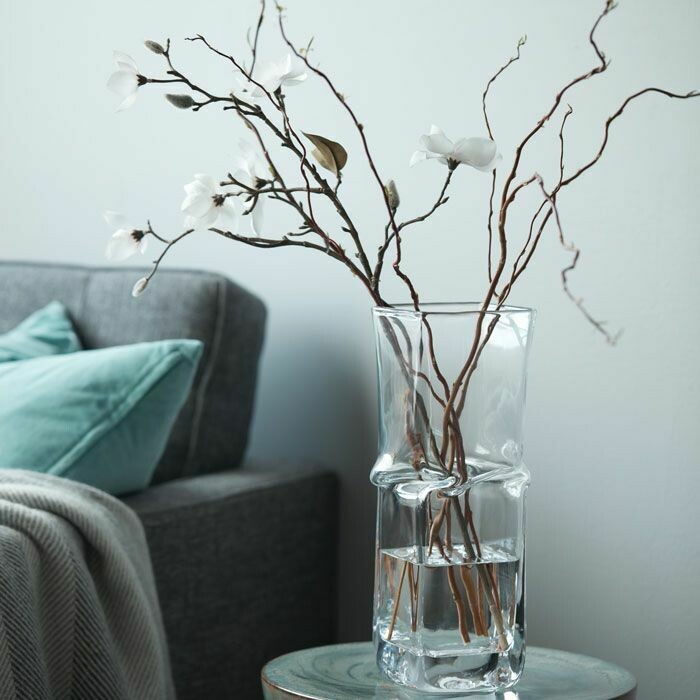 Woodbury Twist Vase L – 8869