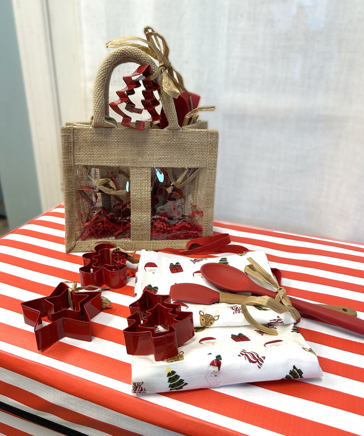 Baking Spirits Bright Set