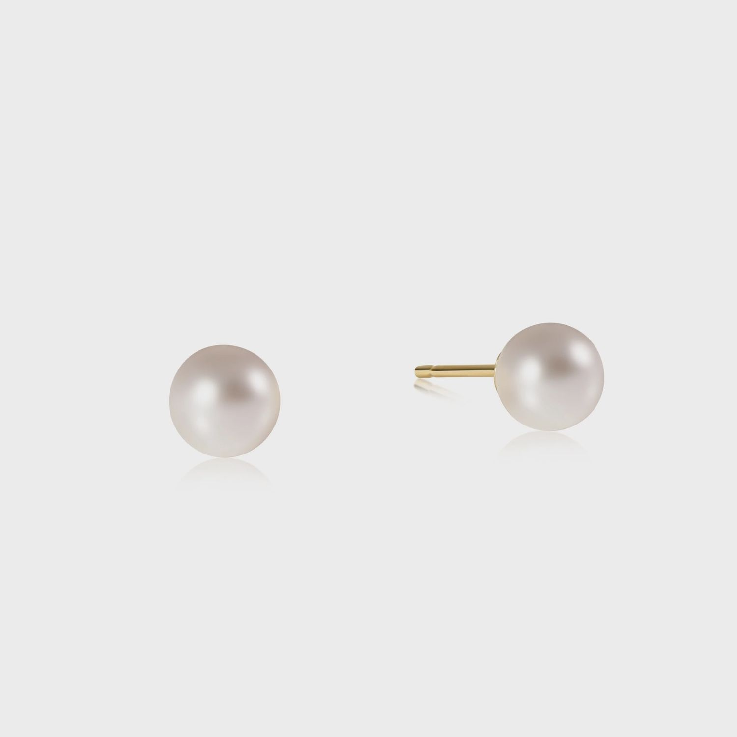 Classic Ball Stud Pearl, Size: 6mm