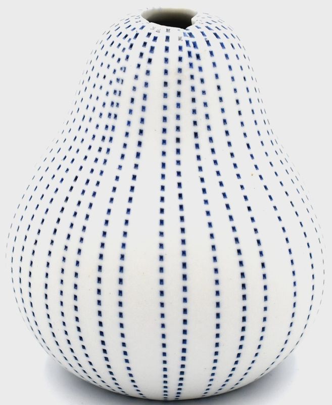 Bud Vase - Gugu Pear S 1398W26