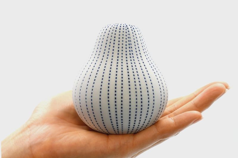 Bud Vase - Gugu Pear S 1398W26