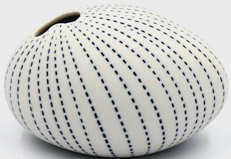 Bud Vase - Pebble Mini 159W26
