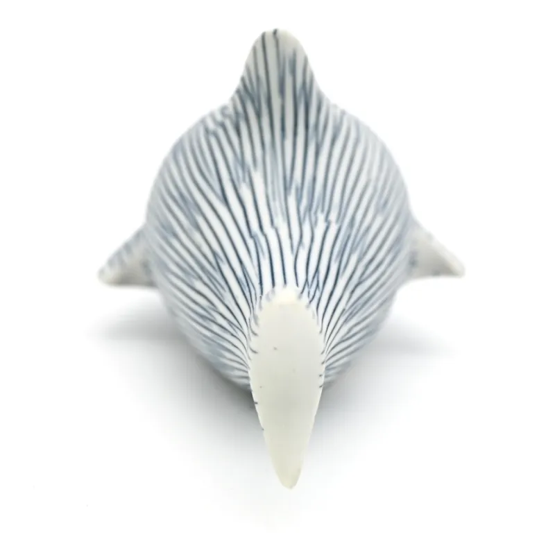 Porcelain Mini Shark D404W27