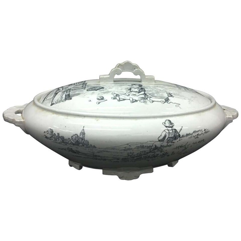 19th Century Rare Victorian Ceramic Soup Tureen