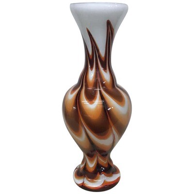 Carlo Moretti Mid-Century Modern Opaline Vase, circa 1970
