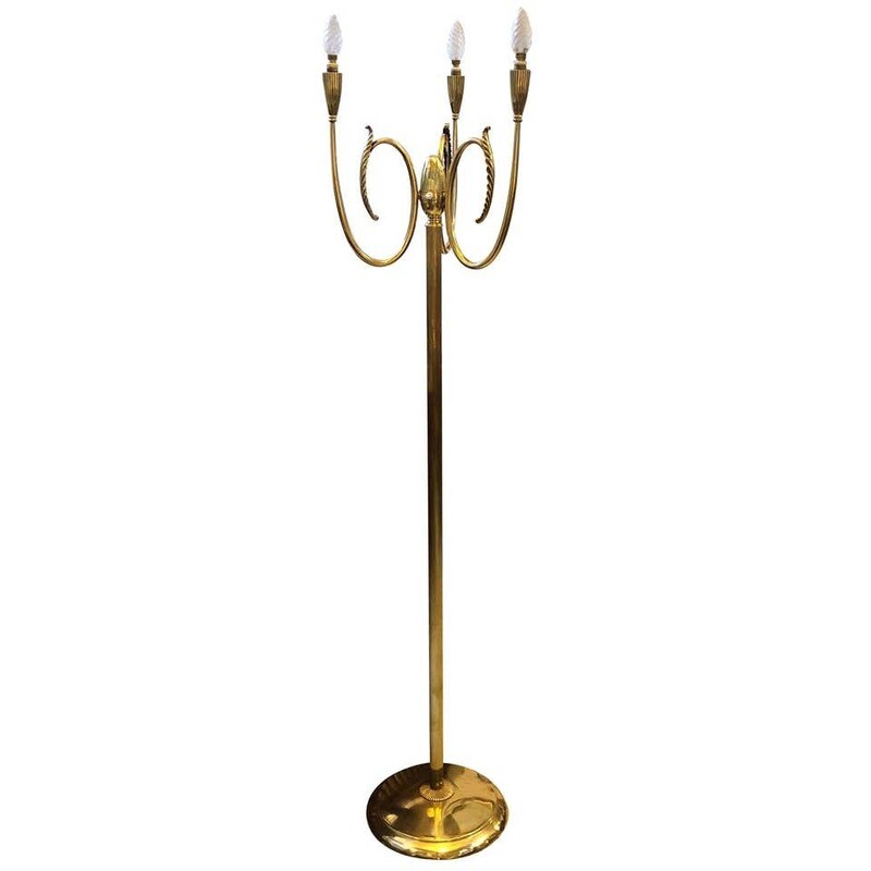Stylish Mid-Century Modern Brass Italian Floor Lamp, circa 1950