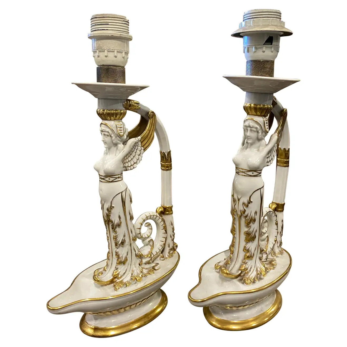 1900s Set of two Neoclassical White and Gold Capodimonte Porcelain Table Lamps