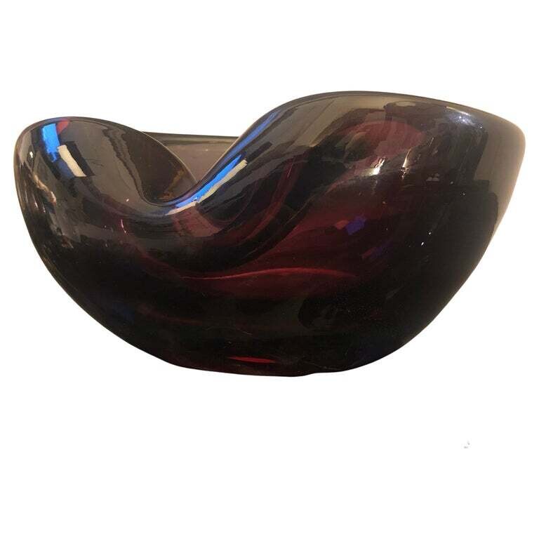 1970s Mid-Century Modern Heavy Purple Murano Glass Ashtray by Seguso