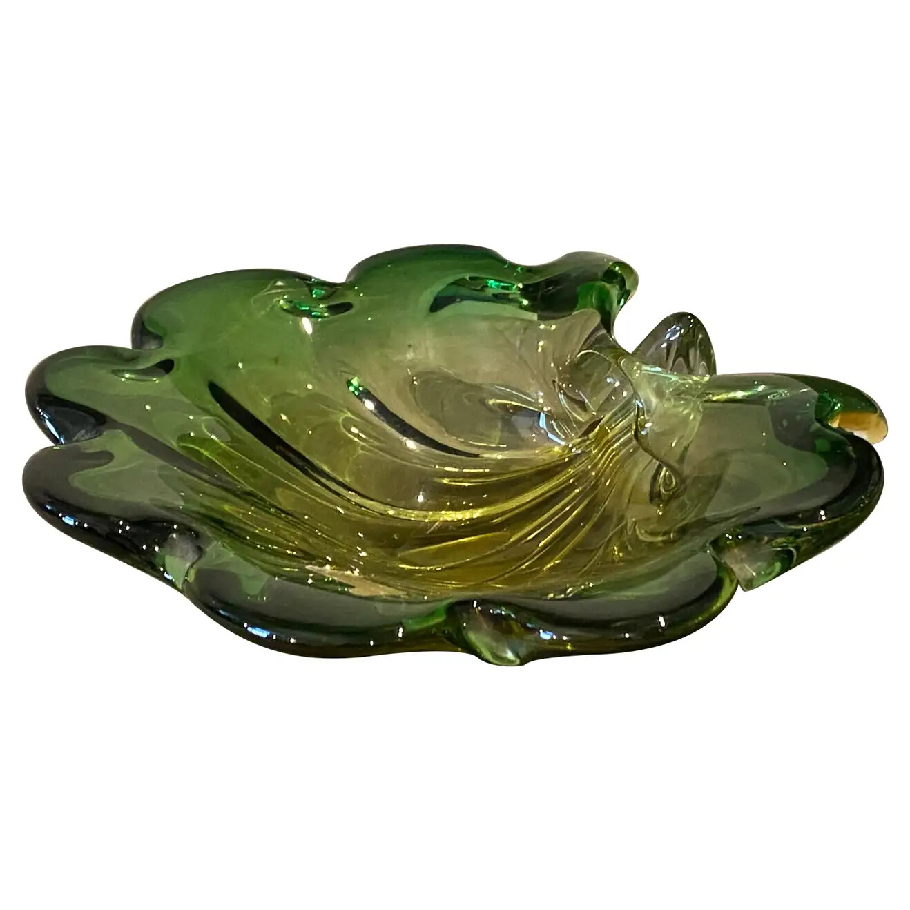 1970s Green and Yellow Murano Glass Sea Shell Bowl by Seguso