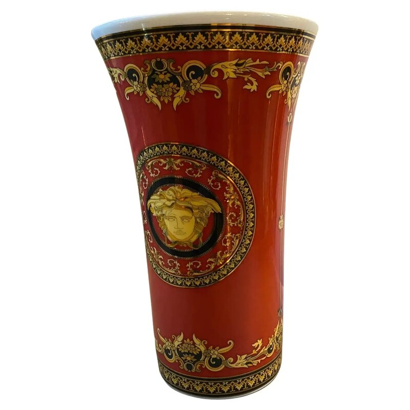 1990s, Iconic Porcelain Medusa Vase Designed by Gianni Verace for Rosenthal