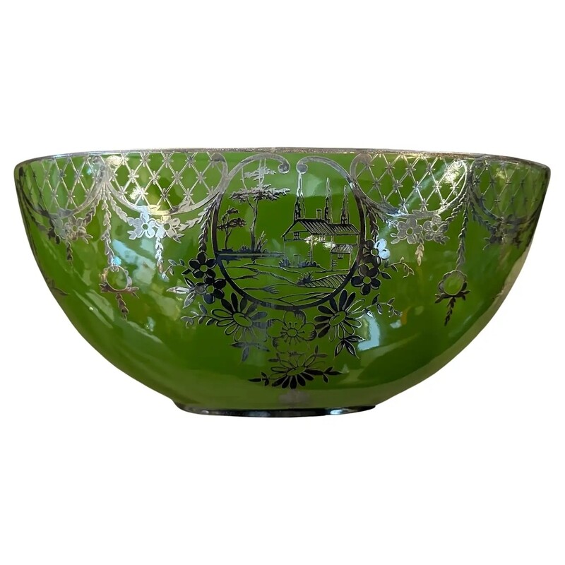 1940s Art Deco Green Ceramic and Silver Oval Italian Centerpiece