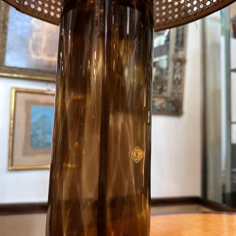 1980s Mid-century Modern Glass Italian Table Lamp with Vienna Straw Lampshade