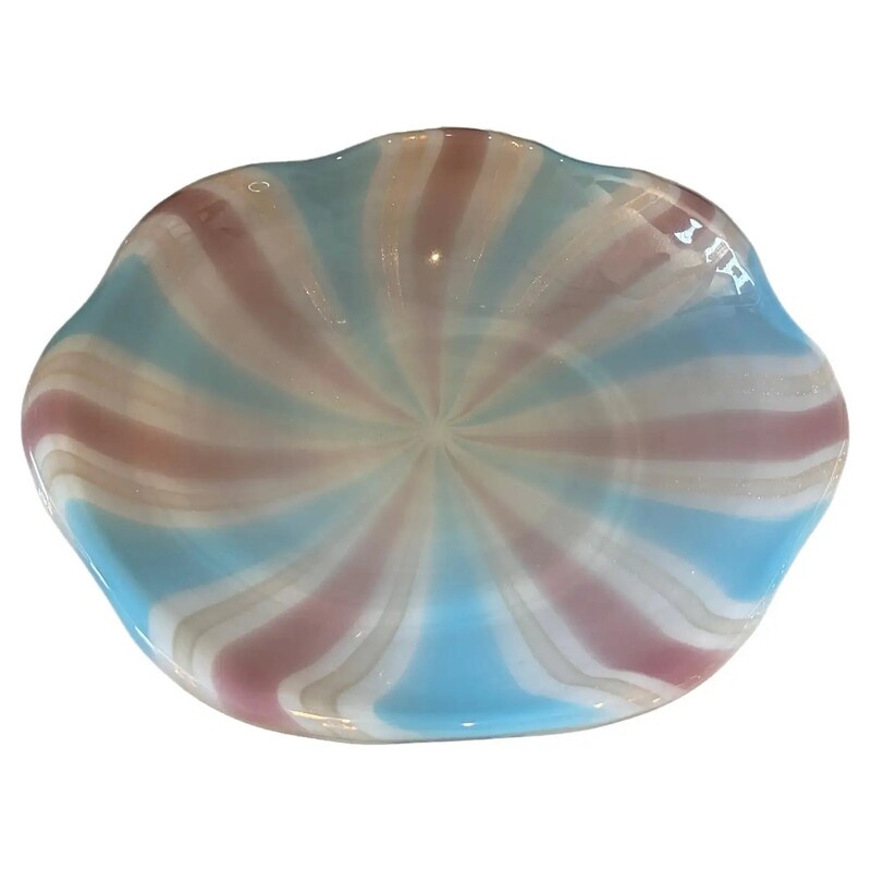 1970s Venini style Mid-Century Modern Striped Murano Glass Round Bowl