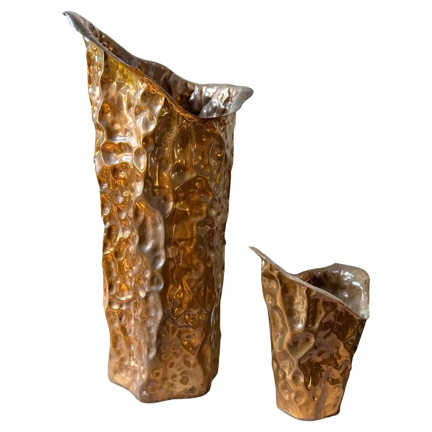 Brutalist copper vases from the 1960s handmade by Angelo Bragalini