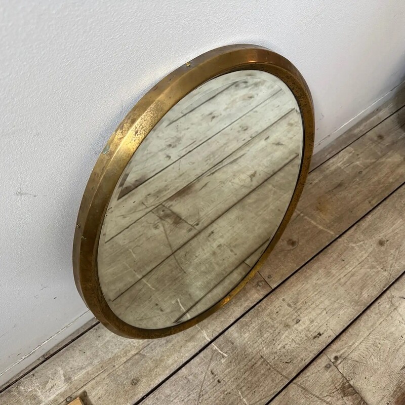 1960s Gio Ponti Style Mid-Century Modern Brass Italian Oval Wall Mirror