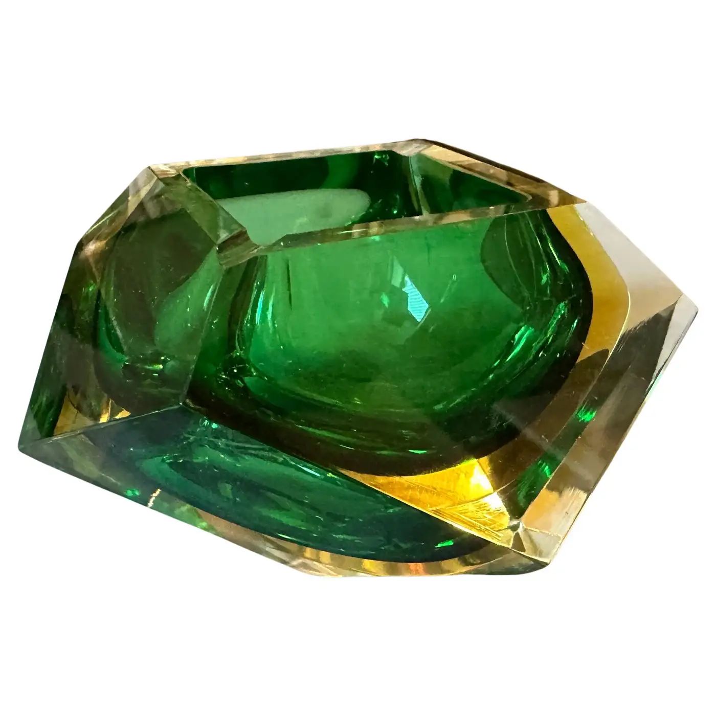 1970s Modernist Faceted Yellow and Green Sommerso Murano Glass Ashtray by Seguso