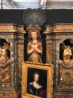 ANTIQUES FUORI LE MURA
