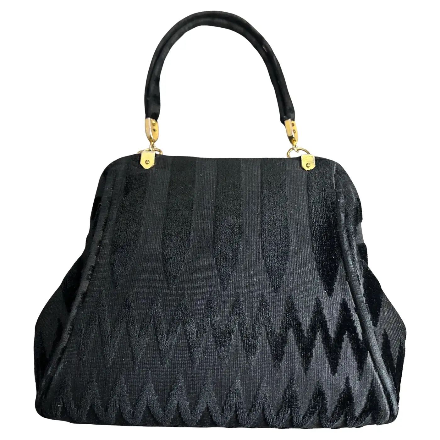 An Elegant 1970s Black Velvet Hand Bag by Roberta di Camerino