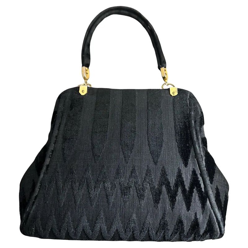 An Elegant 1970s Black Velvet Hand Bag by Roberta di Camerino