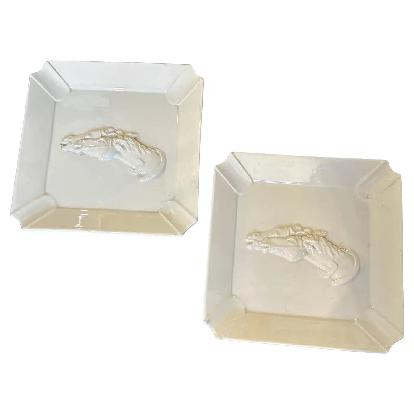 Set of Two 1980s White Porcelain Horse Ashtrays by Gucci Firenze