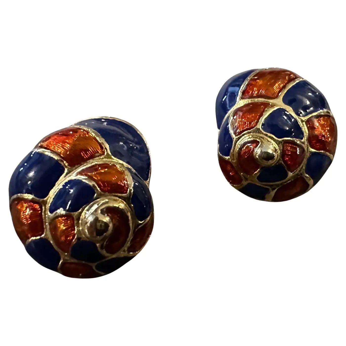 1970s High Quality Vintage Red and Blue Enamel Italian Shell Earrings 1970s High Quality Vintage Red and Blue Enamel Italian Shell Earrings