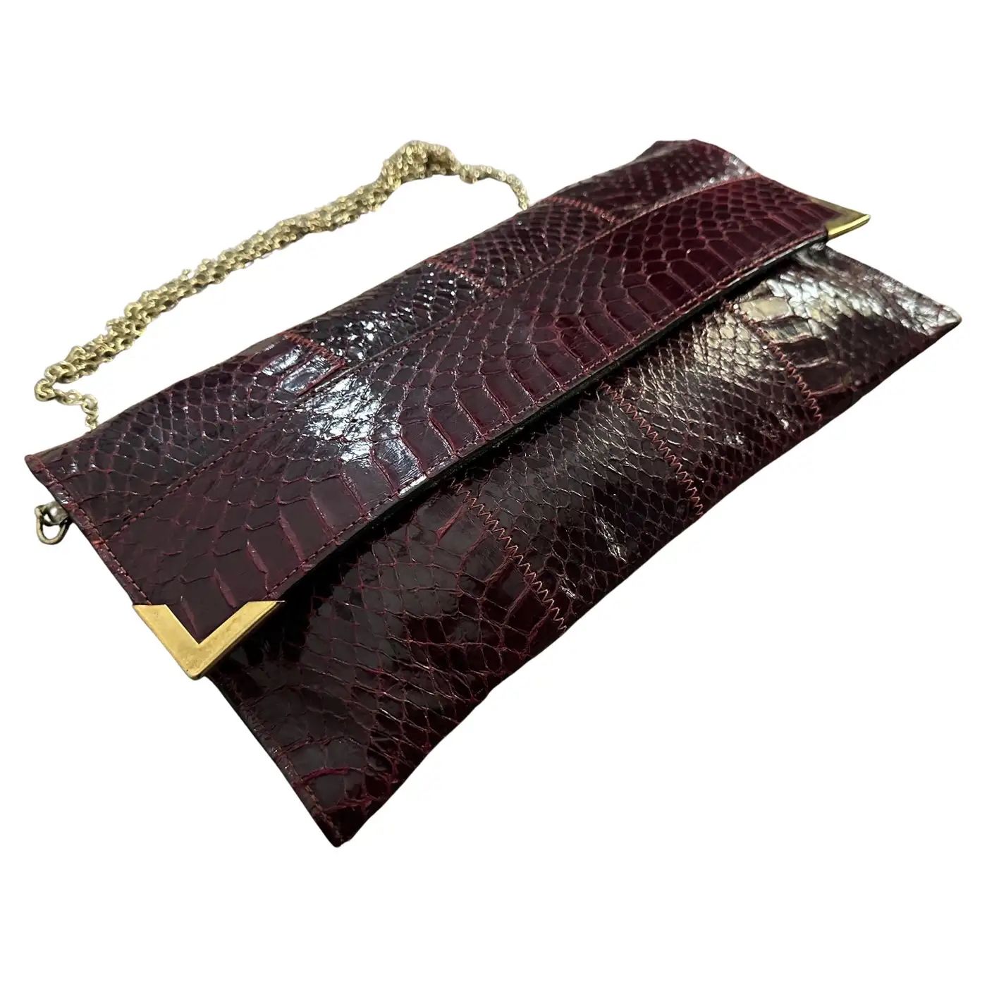 1950s High Quality Burgundy Leather and Brass Italian Shoulder Bag