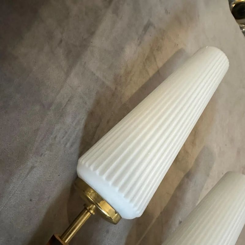 Set of Two 1950s Mid-Century Modern Brass, Bamboo and Glass Italian Wall Sconces