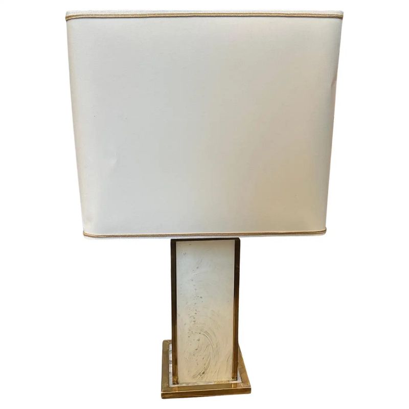 1970s Mid-Century Modern White Lucite and Brass Italian Table Lamp