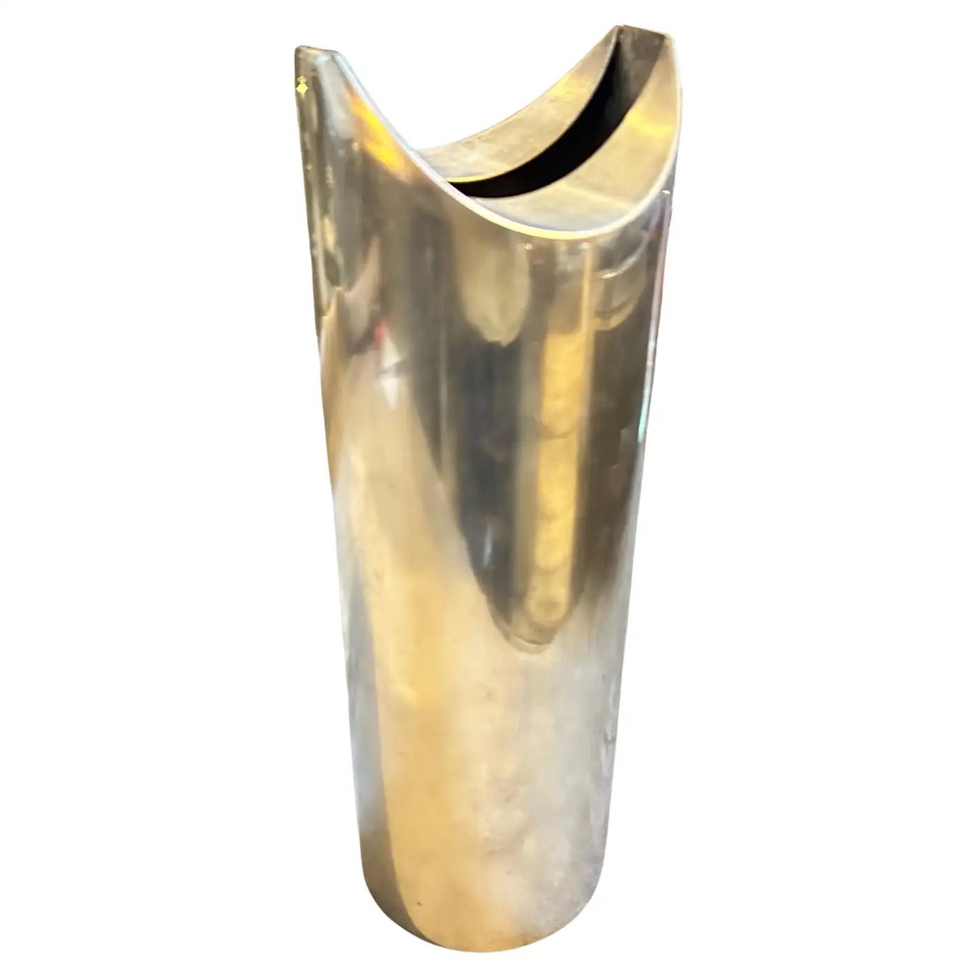 1970s Minimalist Silver Plated Sculptural Vase designed by Lino Sabattini