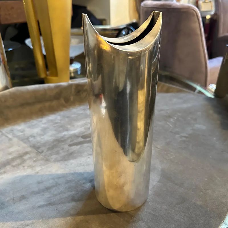 1970s Minimalist Silver Plated Sculptural Vase designed by Lino Sabattini