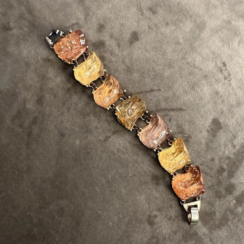 1970s Warm Hues Synthetic Quartz Stones Italian Bracelet