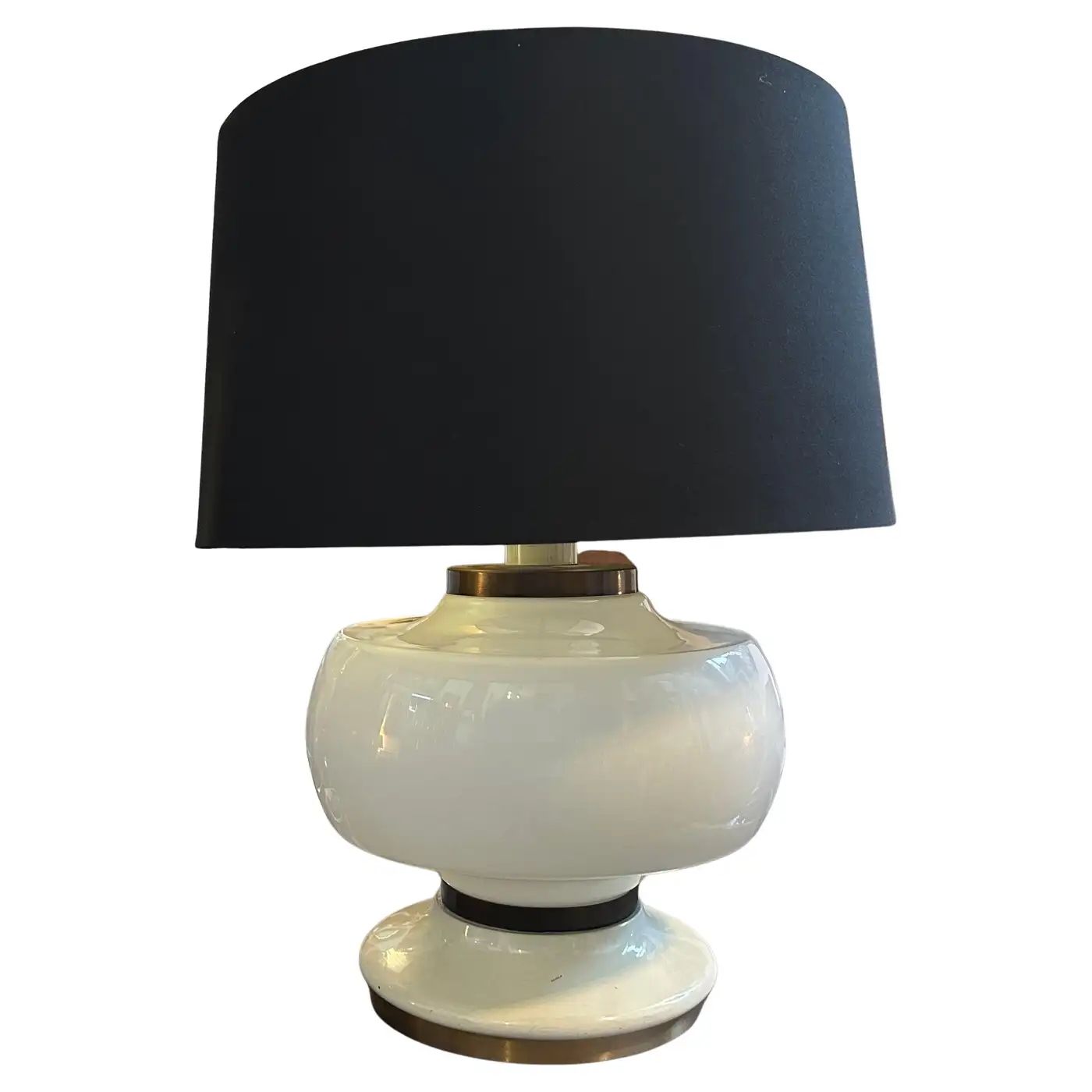 1970s Mid-Century Modern White Opaline Glass and Brass Italian Table Lamp