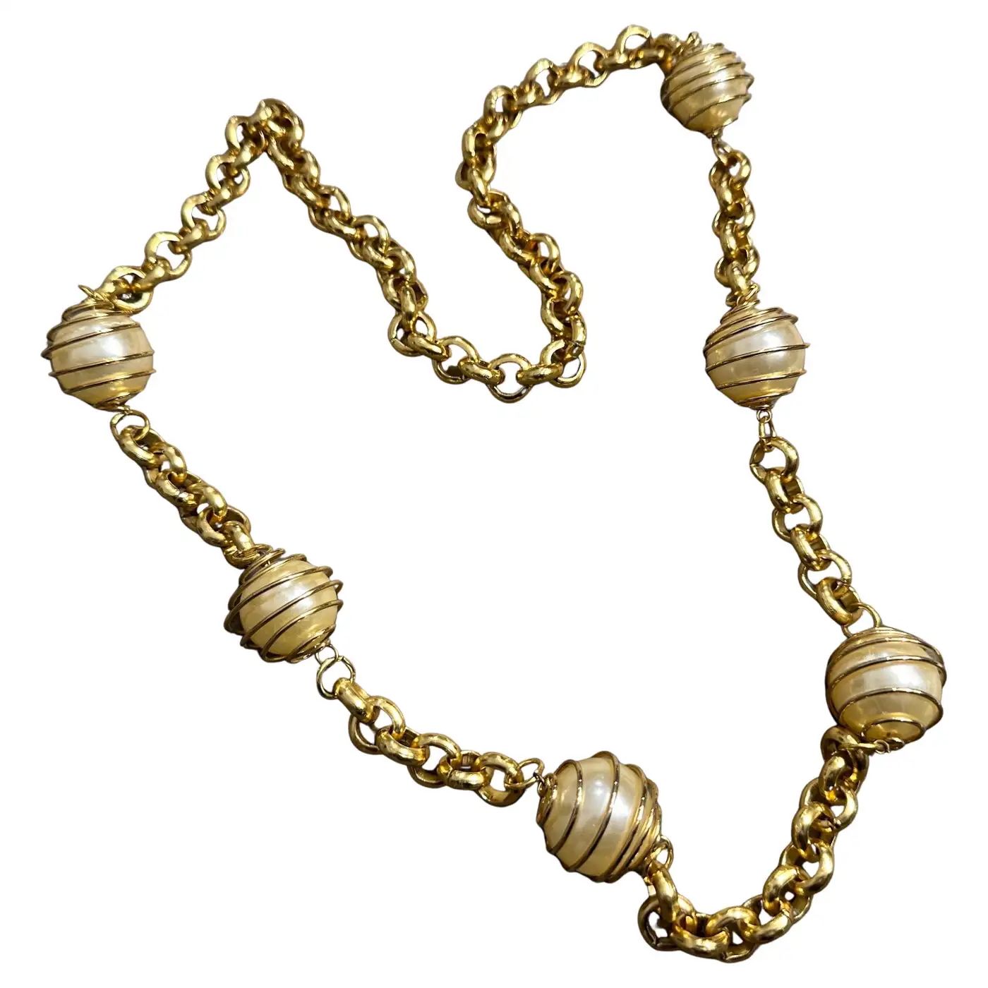 A 1970s High Quality Costume Jewelry Italian Vintage Chain