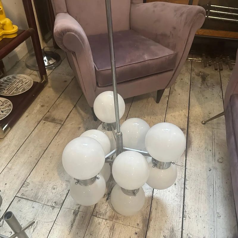 1960s Space Age Steel and Opaline Glass 10 Lights Italian Chandelier